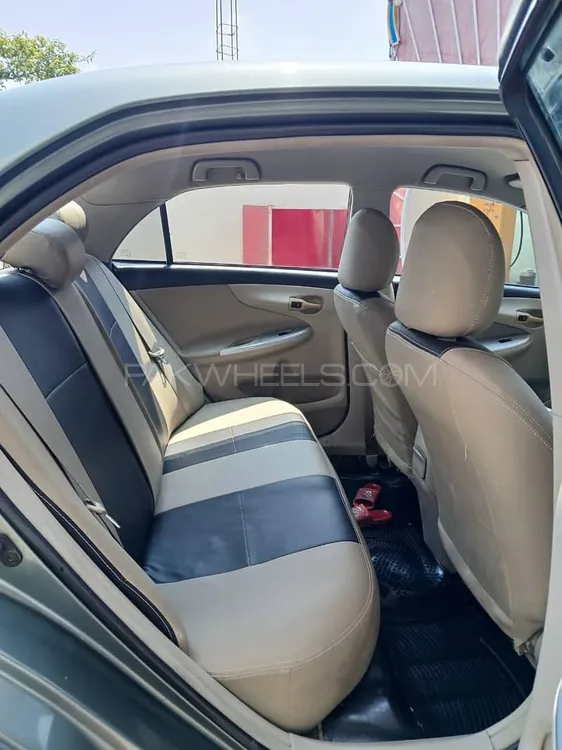 Toyota Corolla 2011 for Sale in Kohat Image-1