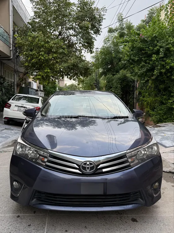 Toyota Corolla 2015 for Sale in Lahore Image-1
