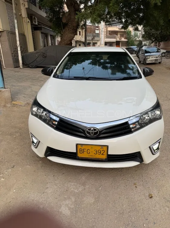 Toyota Corolla 2016 for Sale in Karachi Image-1