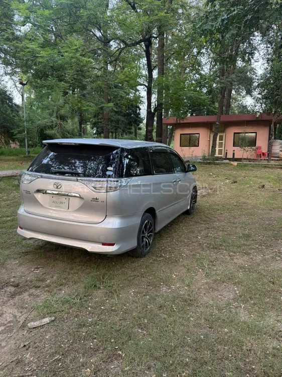 Toyota Estima 2011 for Sale in Islamabad Image-1
