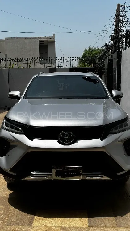 Toyota Fortuner 2022 for Sale in Multan Image-1