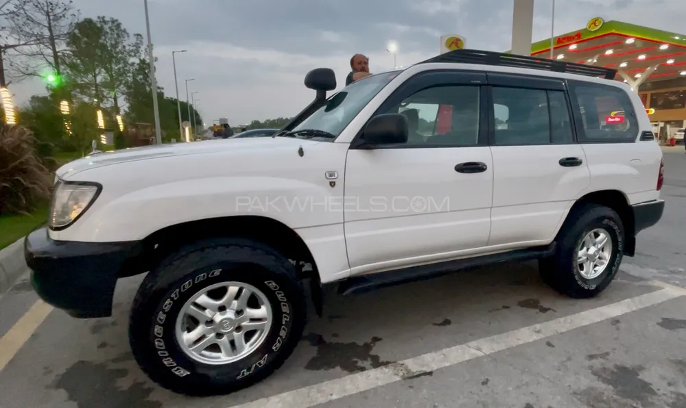 Toyota Land Cruiser 2005 for Sale in Islamabad Toyota Land Cruiser 2005 for Sale in Islamabad Image-6