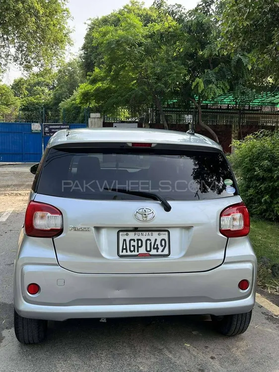 Toyota Passo 2016 for Sale in Lahore Image-1