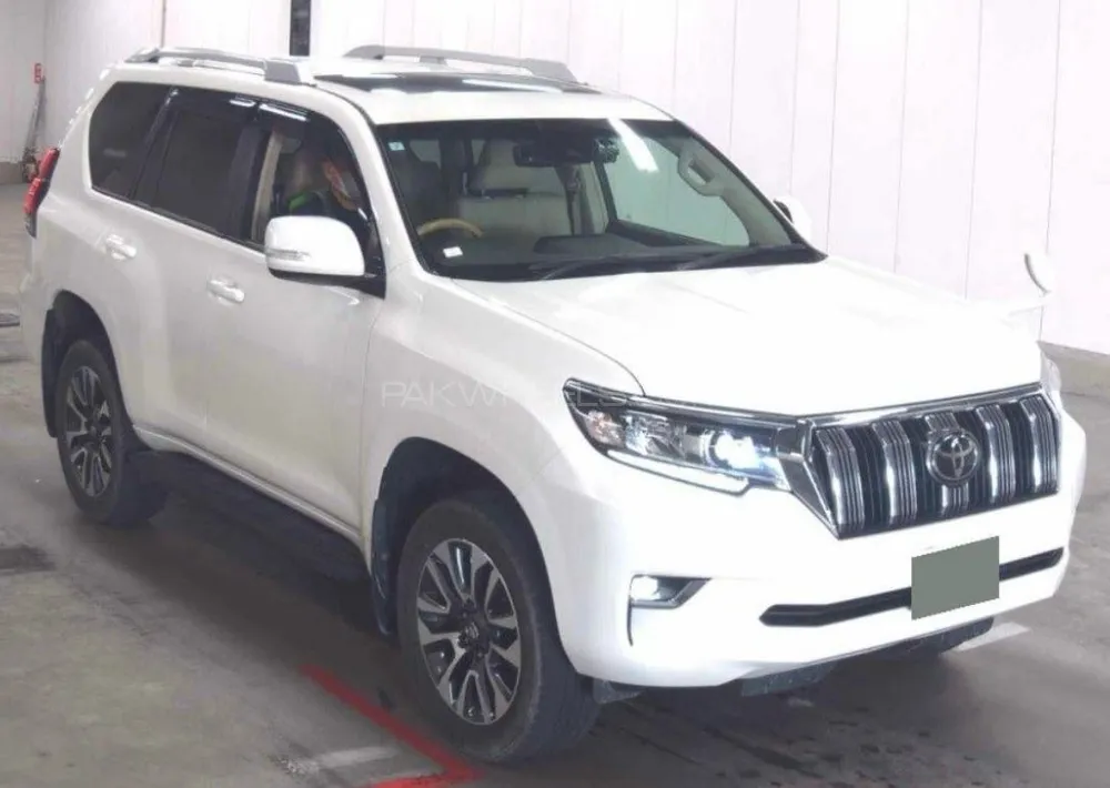 Toyota Prado 2021 for Sale in Peshawar Image-1