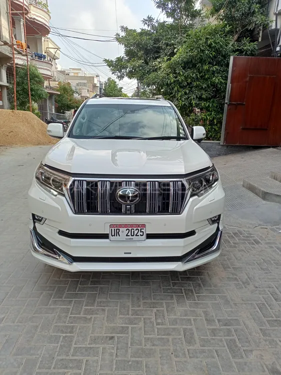 Toyota Prado 2021 for Sale in Karachi Image-1
