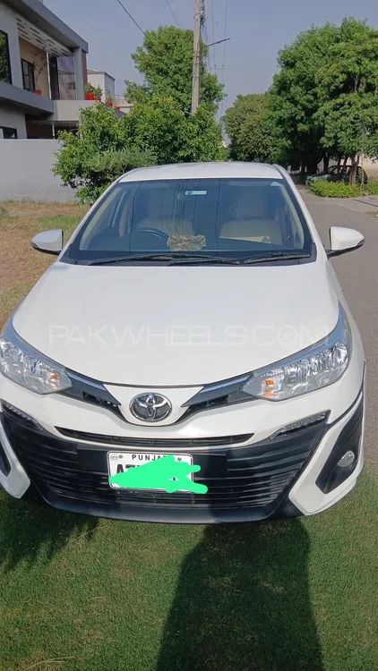 Toyota Yaris Sedan 2023 for Sale in Lahore Image-1