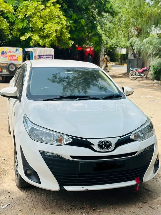 Toyota Yaris Sedan 2022 for Sale in Faisalabad Image-1