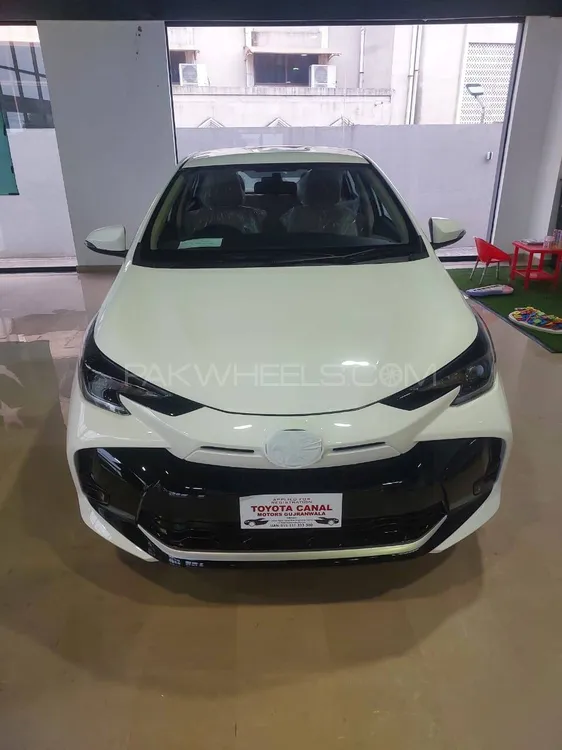 Toyota Yaris Sedan 2025 for Sale in Gujranwala Image-1