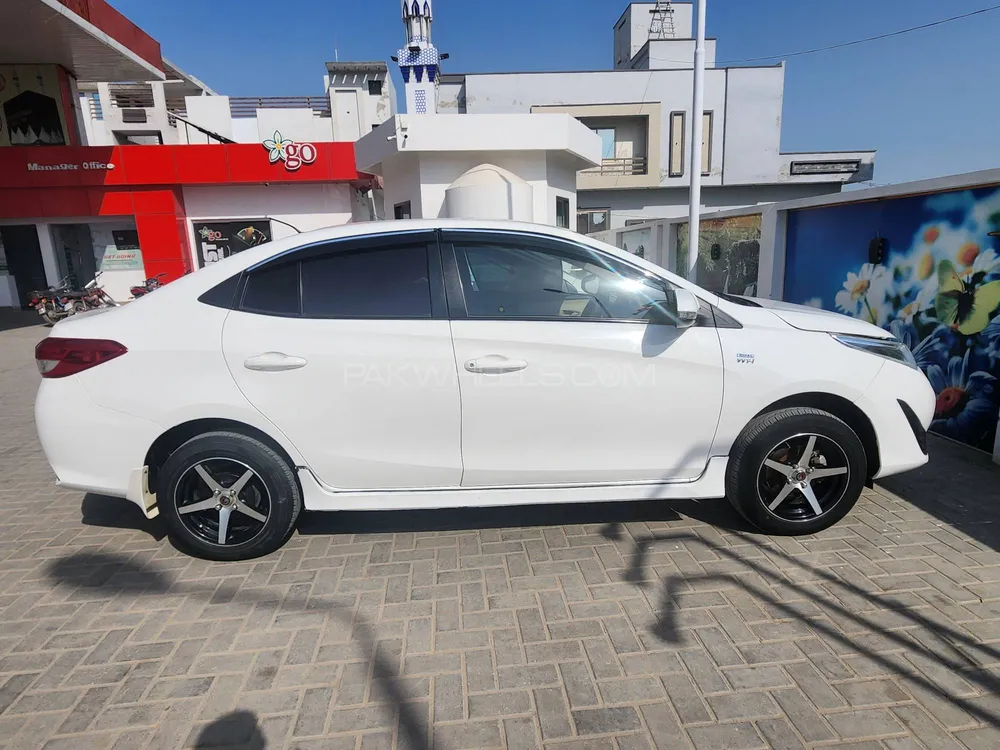 Toyota Yaris Sedan 2021 for Sale in Sadiqabad Image-1