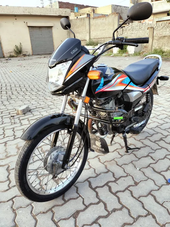 Honda CG 125 Dream 2017 for Sale Image-1