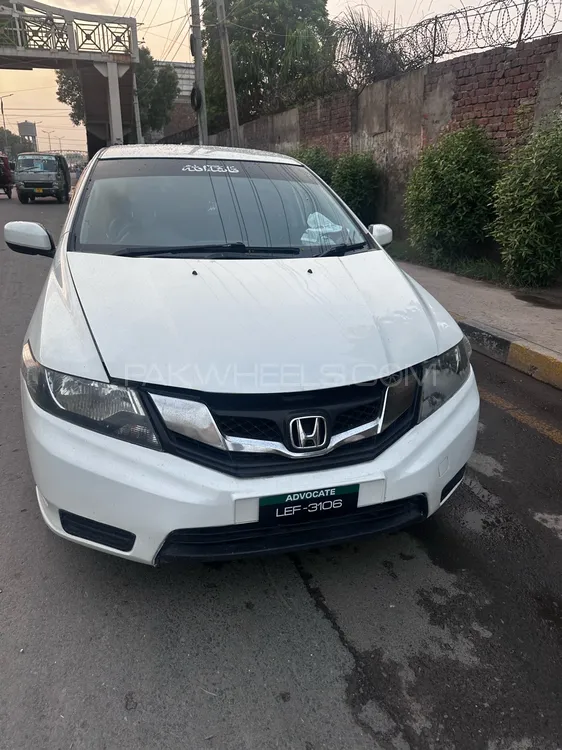 Honda City 2012 for Sale in Faisalabad Image-1
