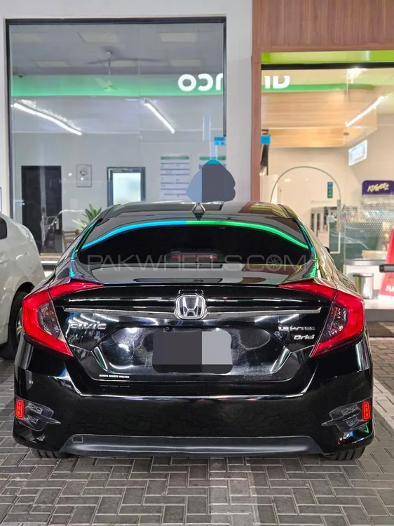 Honda Civic 2018 for Sale in Lahore Image-1