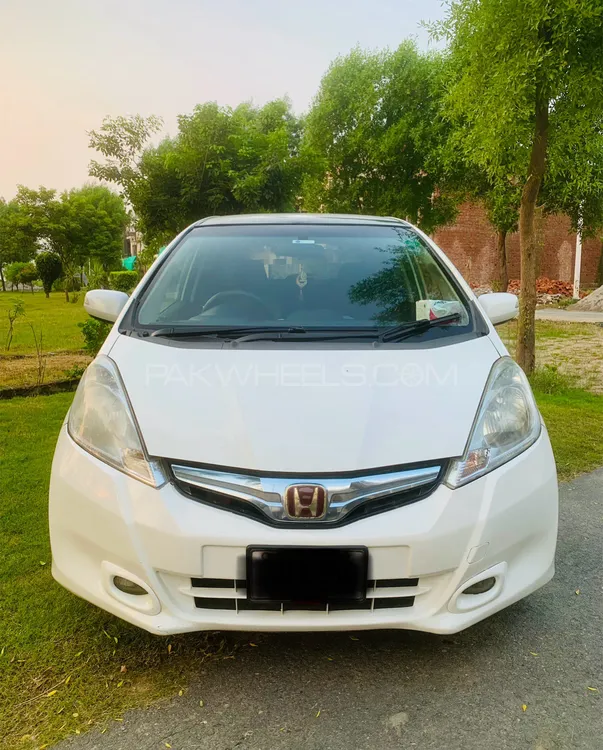 Honda Fit 2013 for Sale in Gujranwala Image-1