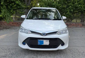 Toyota Corolla Axio Hybrid 1.5 2017 for Sale