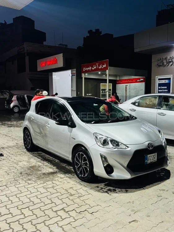 Toyota Aqua 2015 for Sale in Lahore Image-1