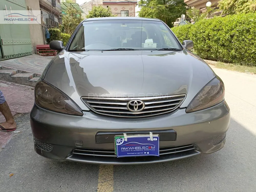 Toyota Camry 2006 for Sale in Faisalabad Image-1