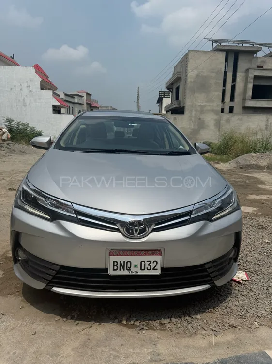 Toyota Corolla 2018 for Sale in Peshawar Image-1