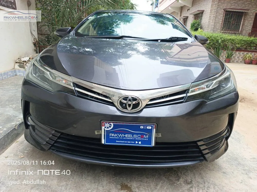 Toyota Corolla 2018 for Sale in Karachi Image-1