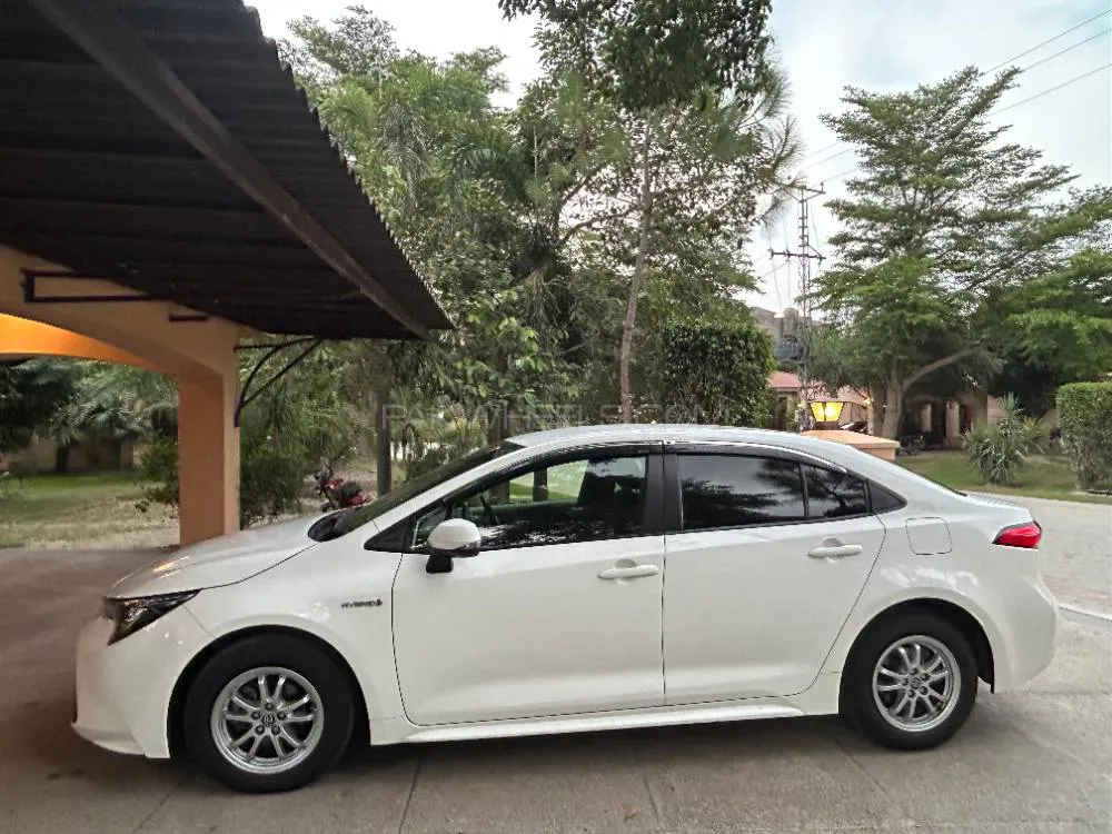 Toyota Corolla 2021 for Sale in Lahore Image-1