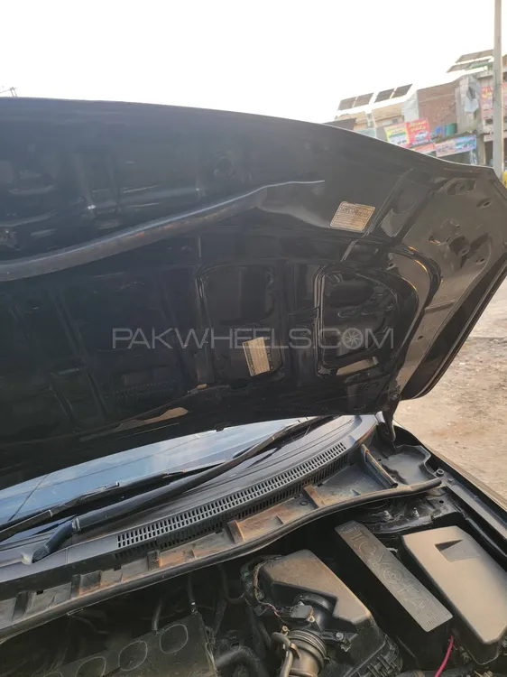 Toyota Corolla 2010 for Sale in Lahore Image-1