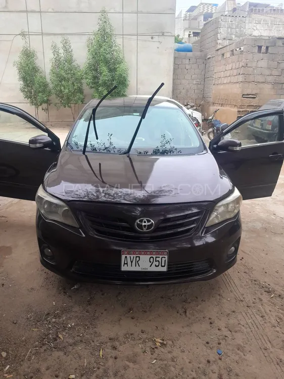 Toyota Corolla 2013 for Sale in Karachi Image-1
