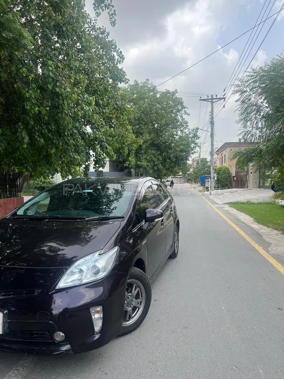 Toyota Prius 2012 for Sale in Faisalabad Image-1