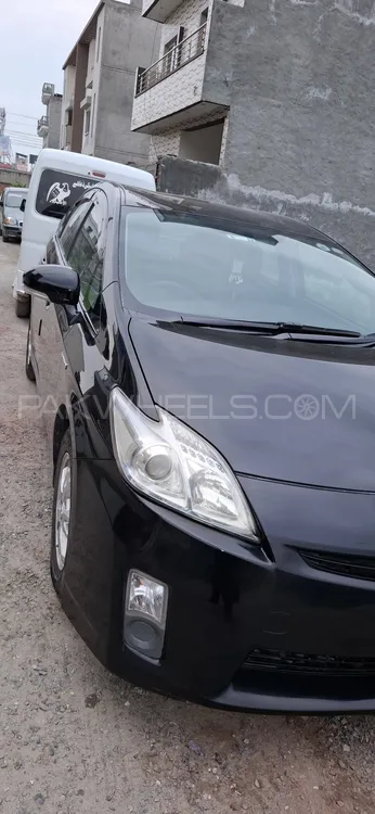 Toyota Prius 2015 for Sale in Lahore Image-1