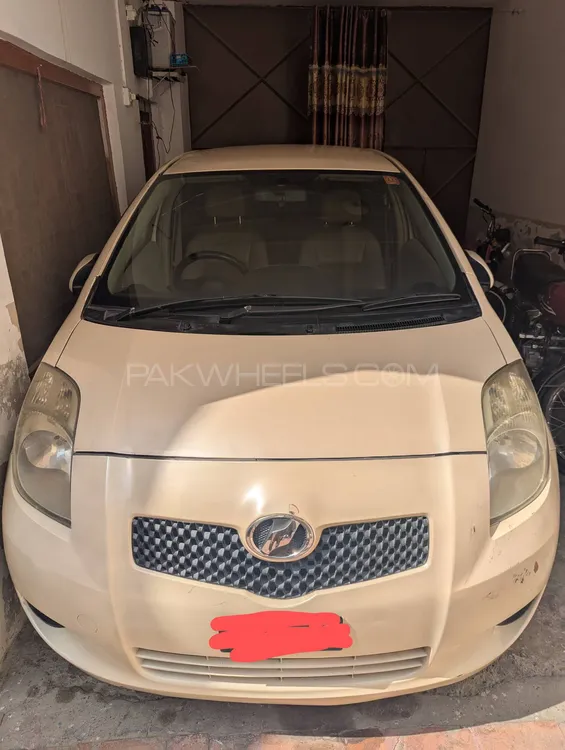 Toyota Vitz 2006 for Sale in Bannu Image-1