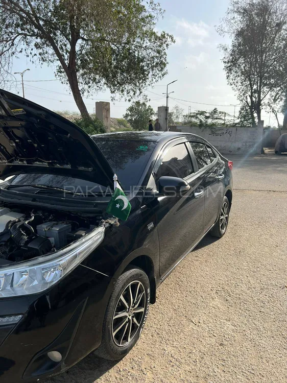 Toyota Yaris Sedan 2020 for Sale in Karachi Image-1