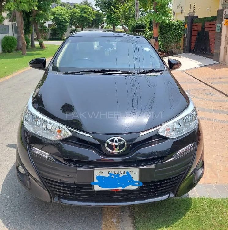 Toyota Yaris Sedan 2022 for Sale in Lahore Image-1