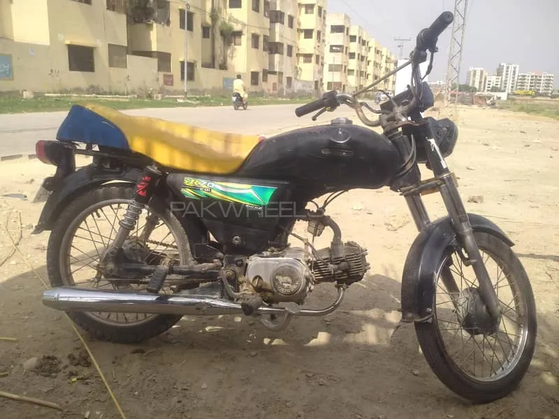 یونیک UD 100 2015 for Sale Image-1