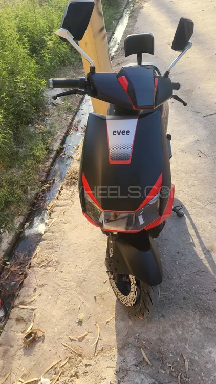 Evee S1 Pro 2025 for Sale Image-1