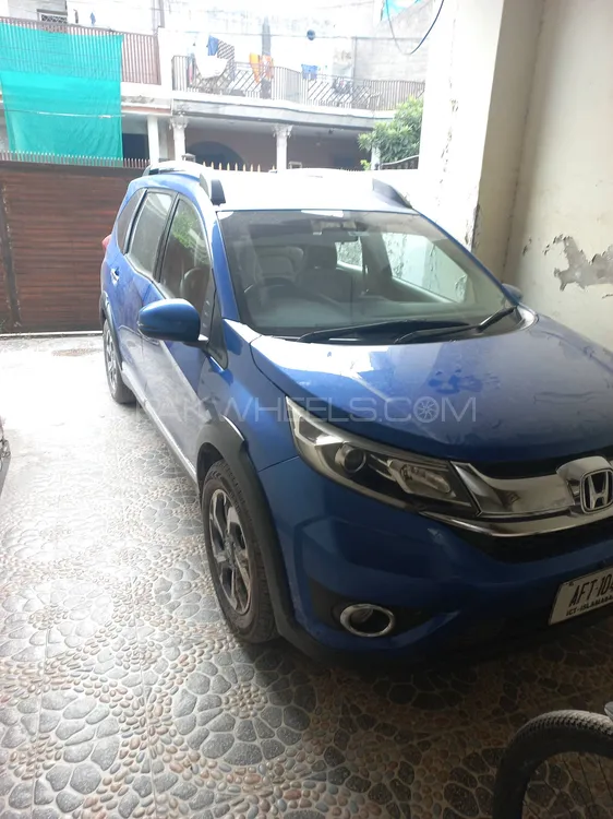 Honda BR-V 2017 for Sale in Islamabad Image-1