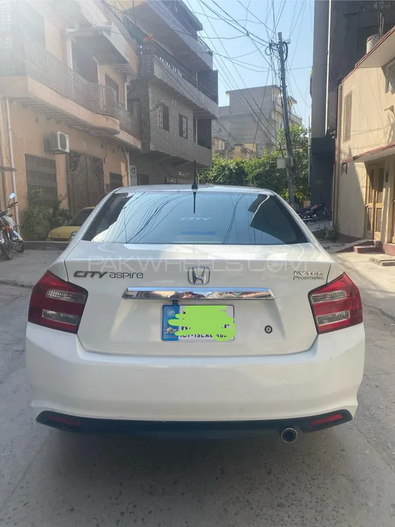 Honda City 2016 for Sale in Islamabad Image-1