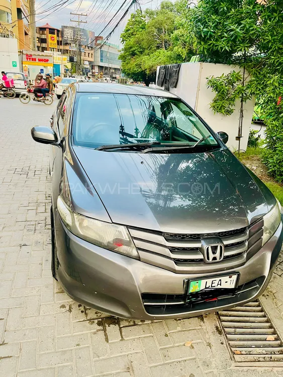 Honda City 2011 for Sale in Lahore Image-1