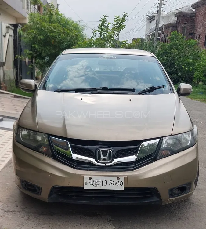 Honda City 2011 for Sale in Lahore Image-1