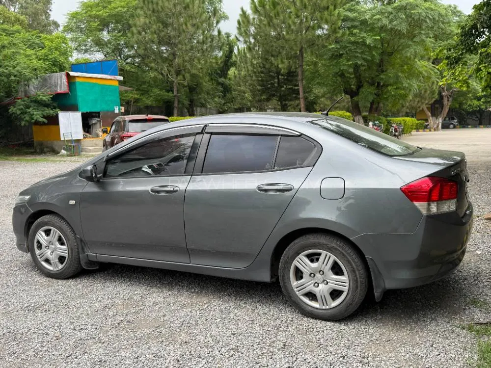 Honda City 2013 for Sale in Islamabad Image-1