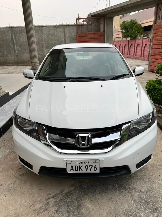 Honda City 2021 for Sale in Fateh Jang Image-1