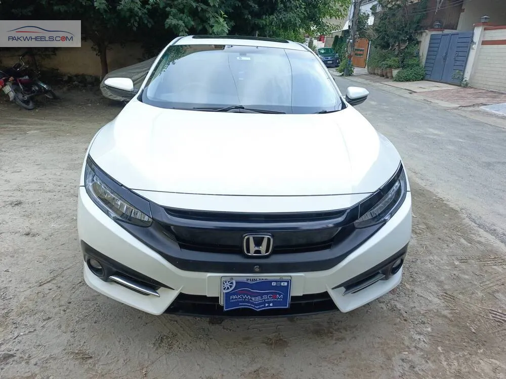 Honda Civic 2017 for Sale in Lahore Image-1