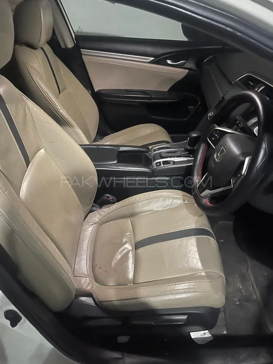 Honda Civic 2018 for Sale in Faisalabad Image-1