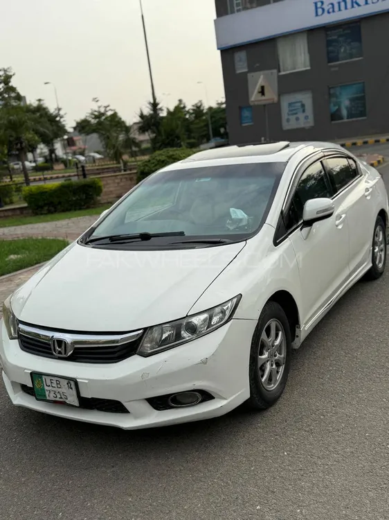 Honda Civic 2014 for Sale in Lahore Image-1