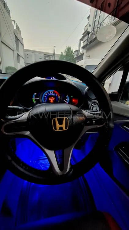 Honda Insight 2009 for Sale in Multan Image-1