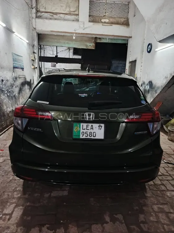 Honda Vezel 2014 for Sale in Kasur Image-1