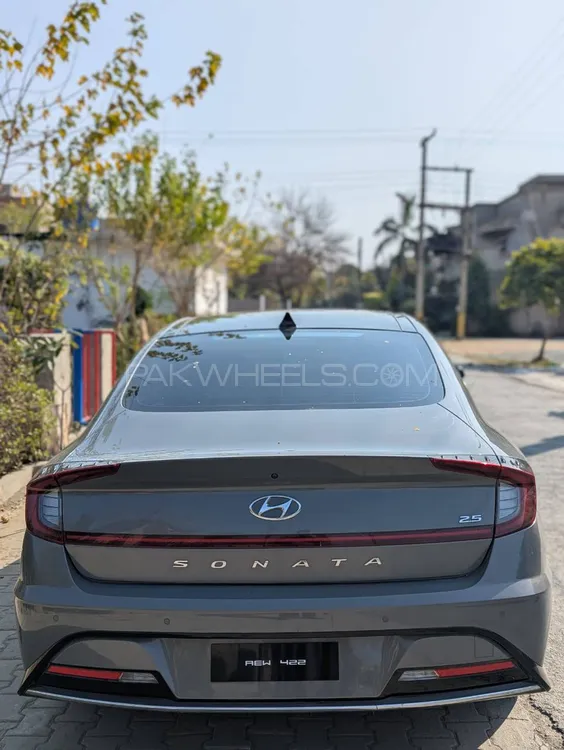 Hyundai Sonata 2021 for Sale in Lahore Image-1