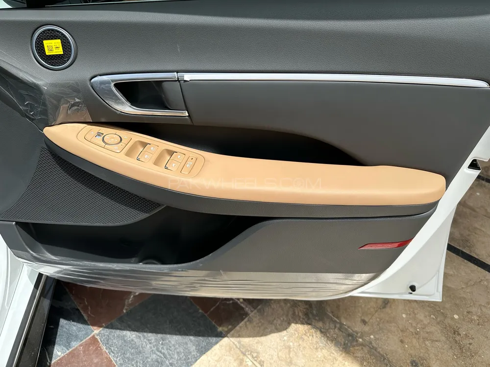 Hyundai Sonata 2023 for Sale in Karachi Hyundai Sonata 2023 for Sale in Karachi Image-11
