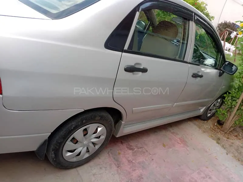 سوزوکی لیانا 2006 for Sale in فیصل آباد Image-1