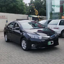 Toyota Corolla Altis Grande CVT-i 1.8 2017 for Sale