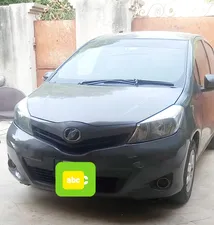 Toyota Vitz F 1.0 2012 for Sale