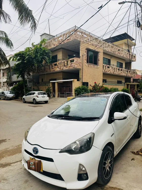 Toyota Aqua 2013 for Sale in Karachi Image-1