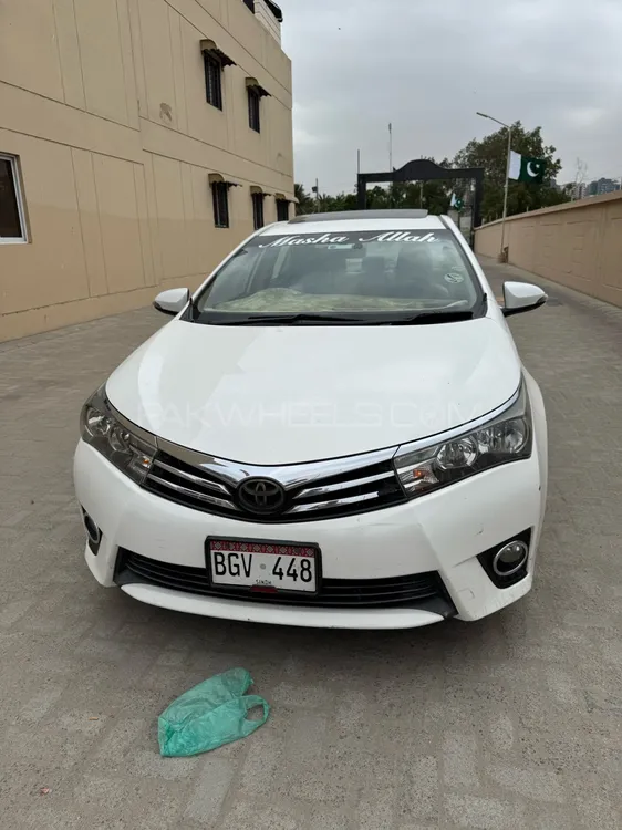 Toyota Corolla 2016 for Sale in Karachi Image-1